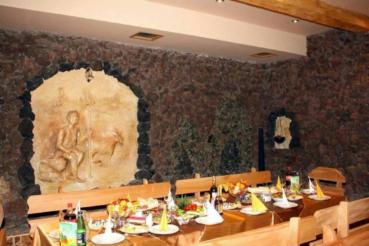 Zangezur Hotel Goris Luaran gambar